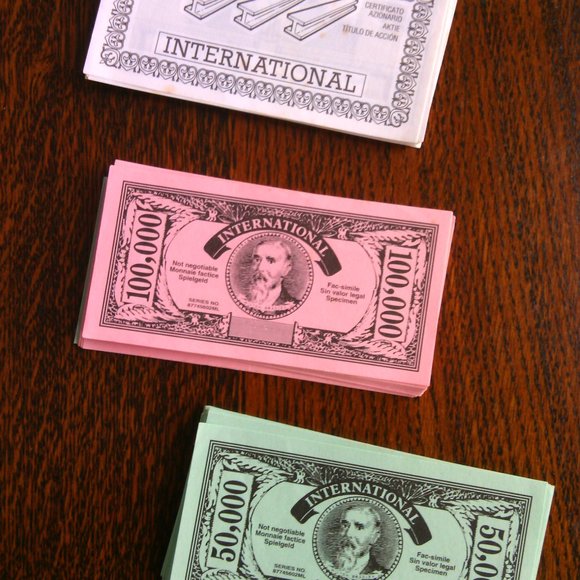 Go for Broke Board Game MB Games Vintage 1993 Family Kid's Stock Market Losing $ - Picture 7 of 16